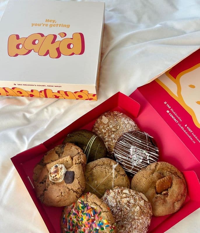 Party - Box of 8 Cookies