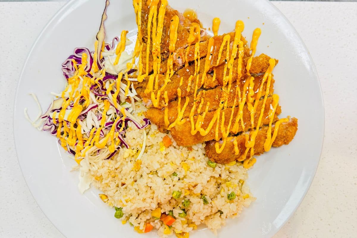 K2 香酥鸡排炒饭 Crispy Chicken Cutlet with Fried Rice