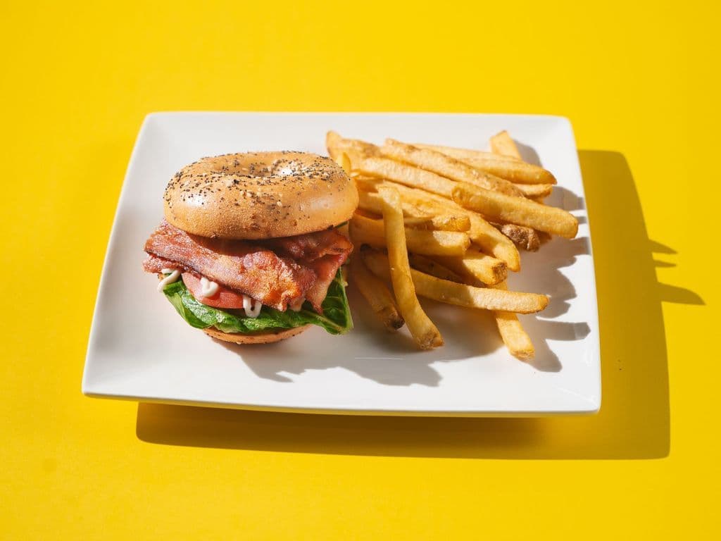 Breakfast BLAT Bagel