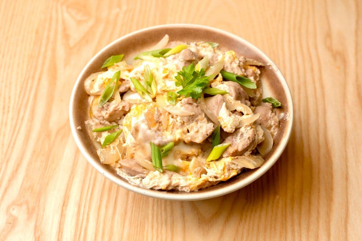JP104. 親子丼 / Oyakodon