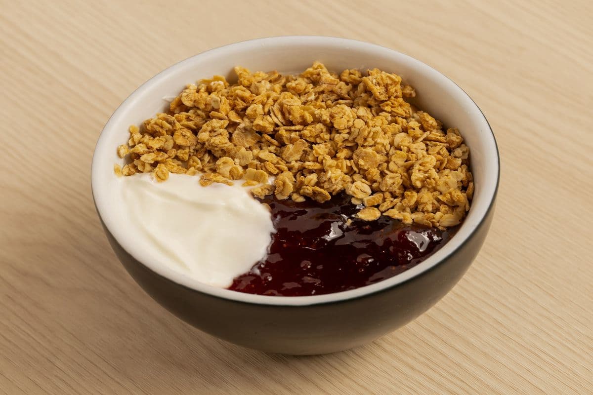 GREEK YOGURT PARFAIT