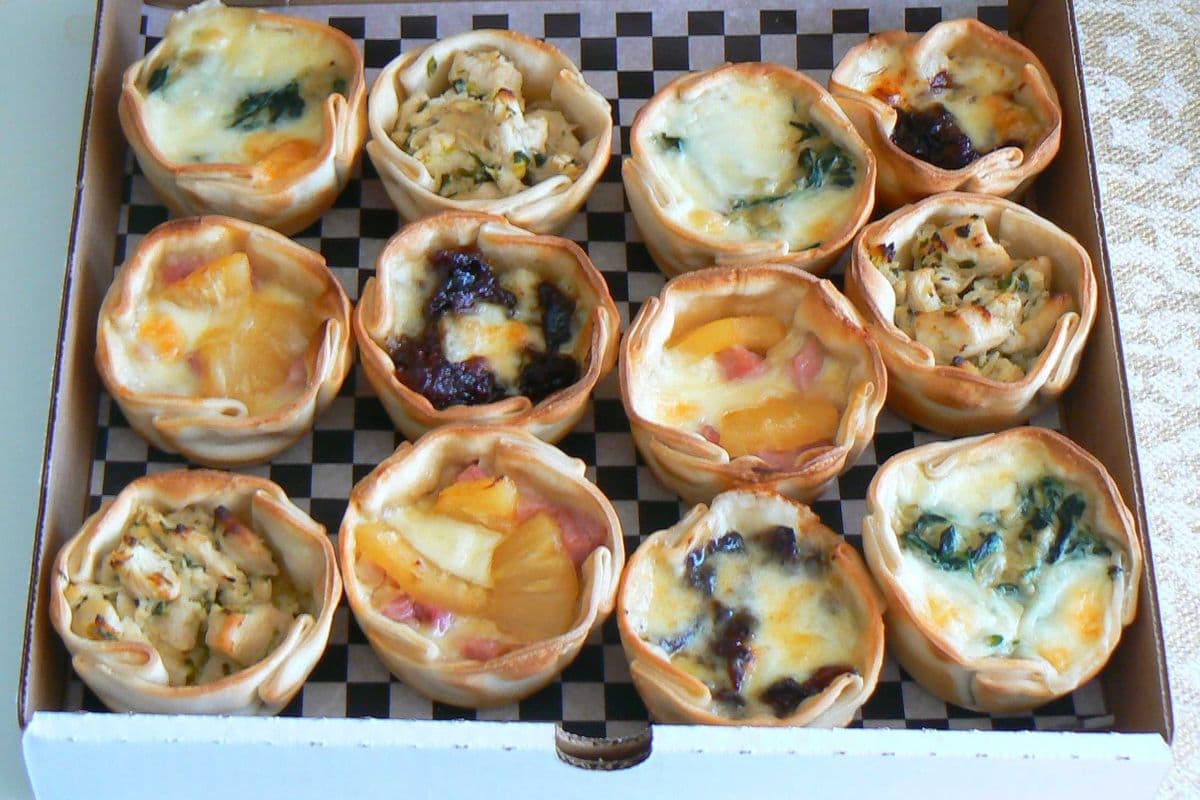 Fancy Cup (Dozen Box) (3 in round)