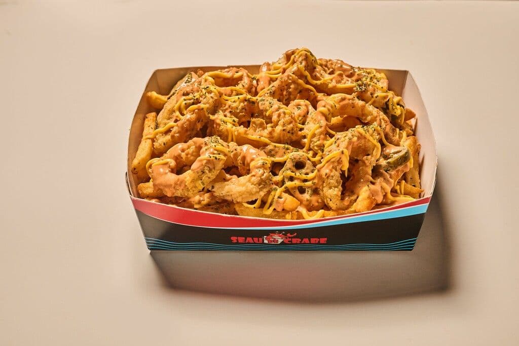 Calamars et frites chargées / Loaded Calmars & French Fries