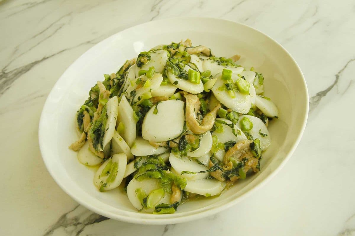 Stir Fried Rice Cake with Salted Vegetable and Pork 雪菜炒年糕(豬)