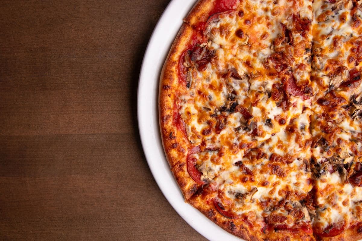 Small Canadian Pizza