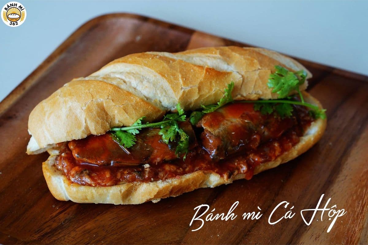BM13. Bánh Mì Cá Mòi - Sardines in Tomato Sauce Sub