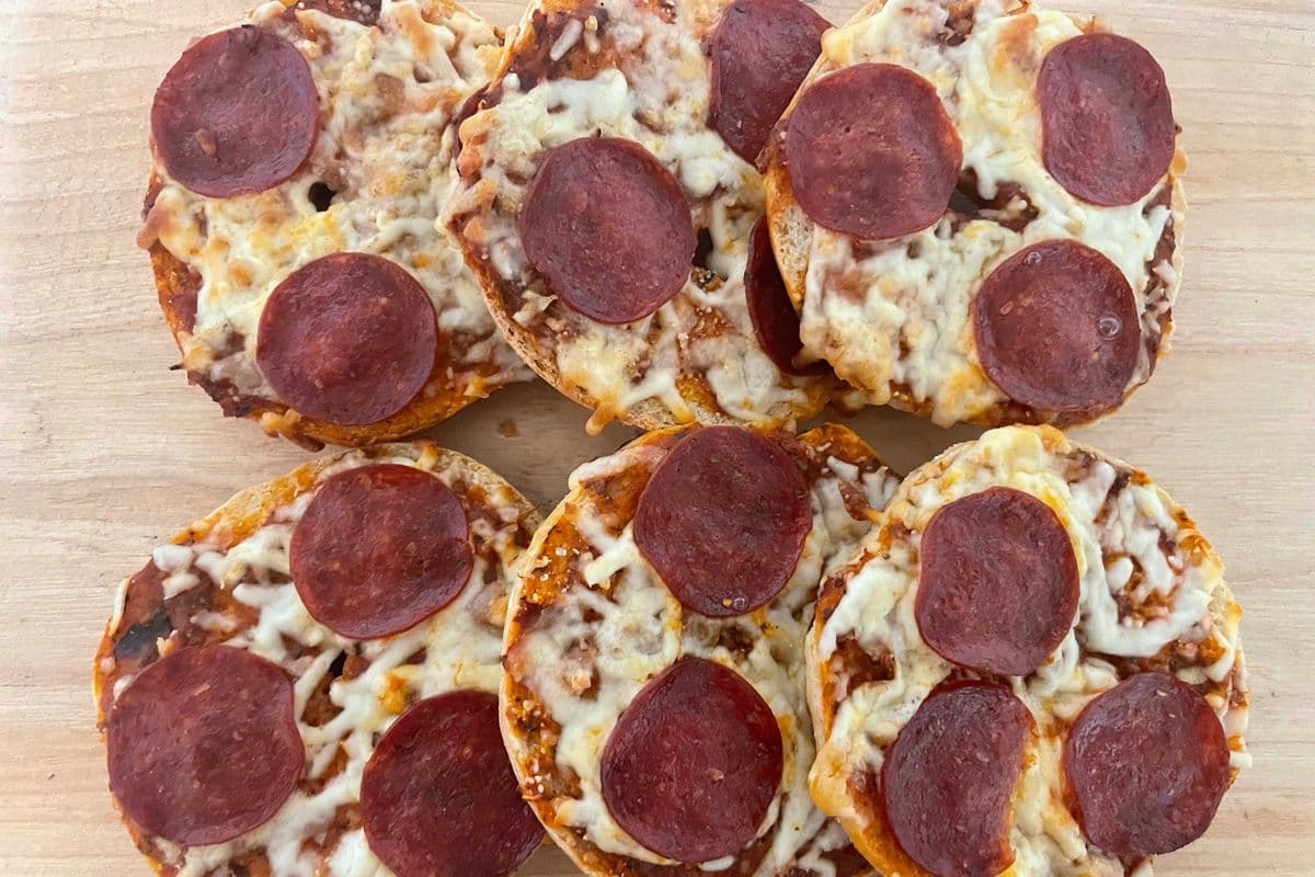 Pepperoni Pizza Bagels