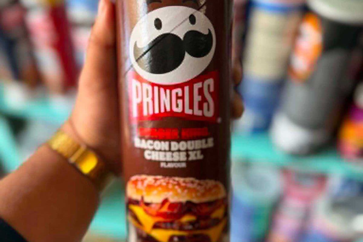 Pringles x Burger King Bacon Double Cheese XL 165g – Imported British Chips