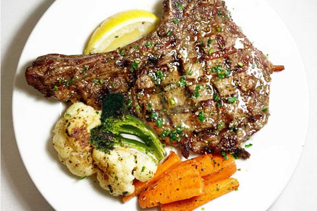 Steak d'Entrecôte (16 oz) / Rib Steak (16 oz)