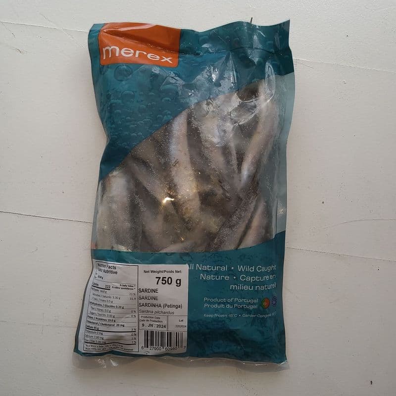 JT Pets Frozen Raw Sardines 750 g