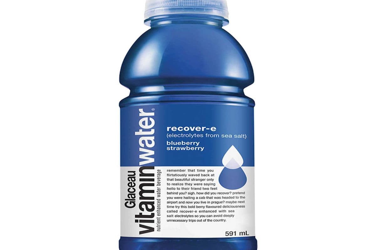 GLACEAU VITAMIN WATER BLUEBERRY STRAWBERRY (591ml)