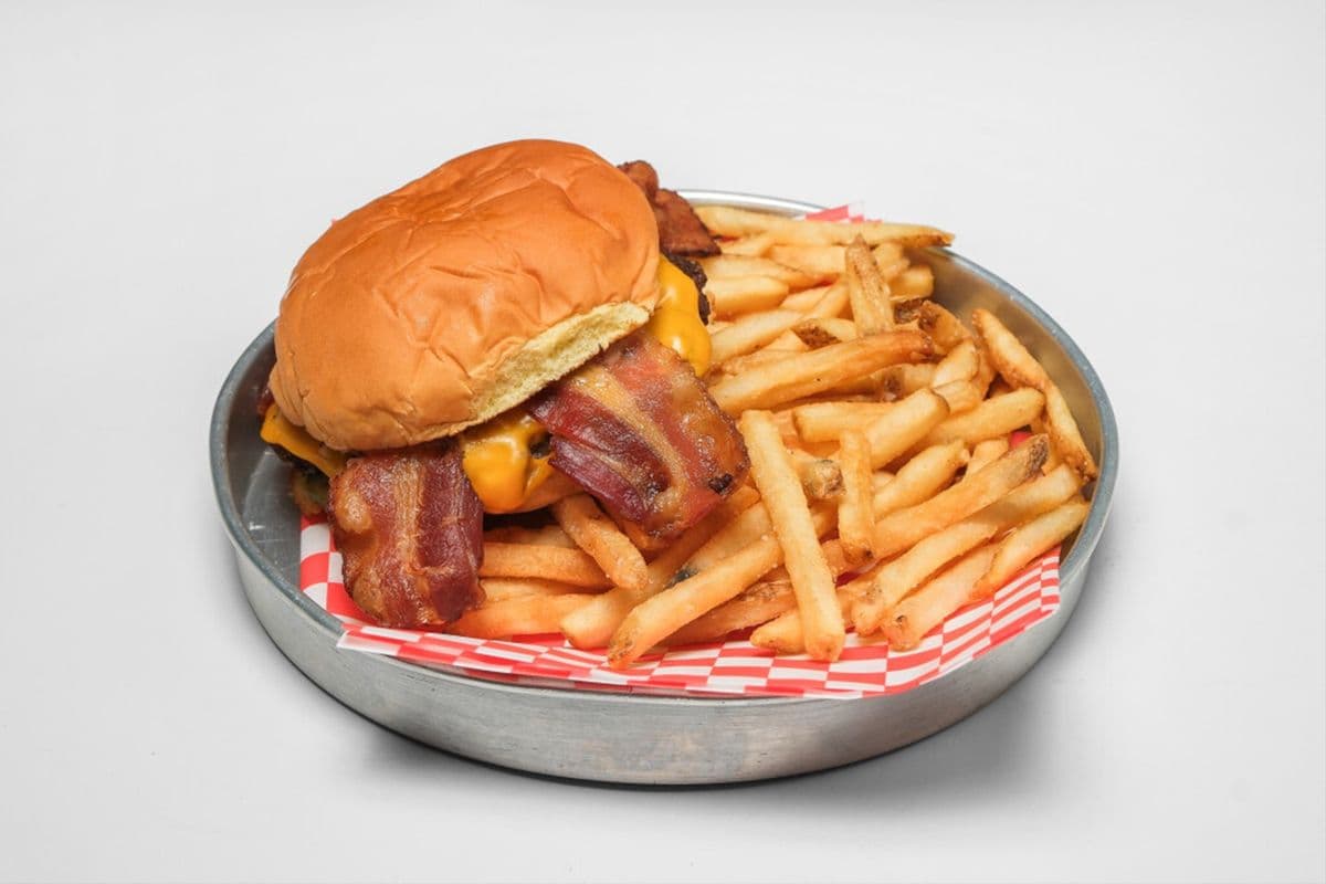Cheddar Bacon Titan Smash Combo