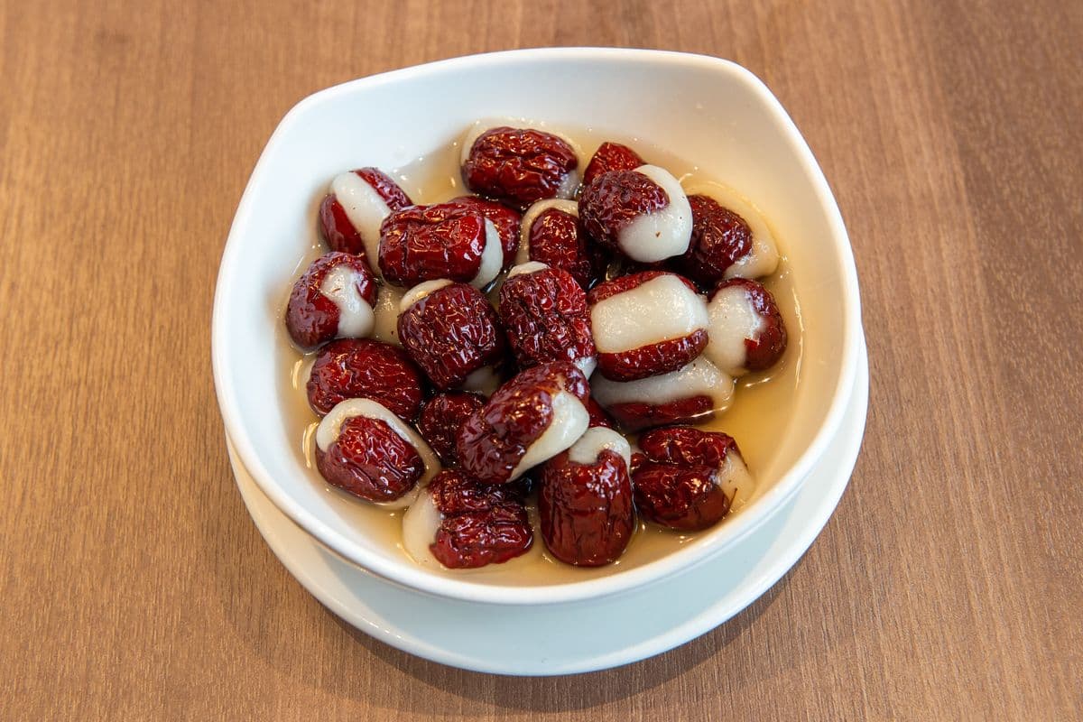 Red Dates in Glutinous Rice with Brown Sugar Sauce 心太軟