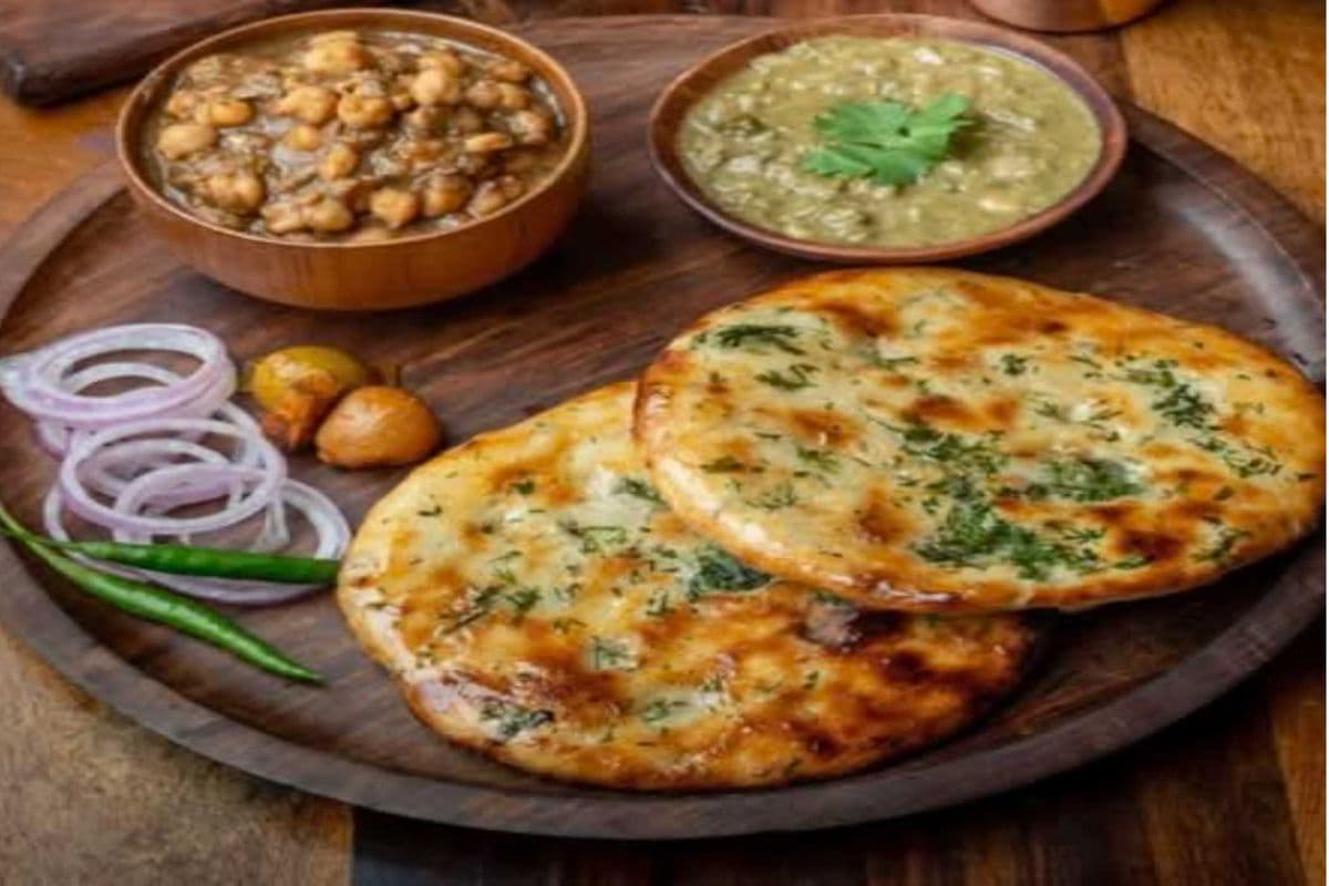 Amritsari Chana Kulcha