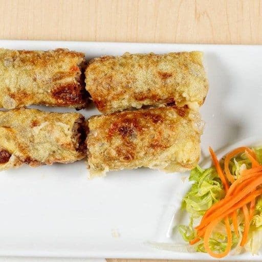 01. Crispy Spring Rolls (2 pcs)