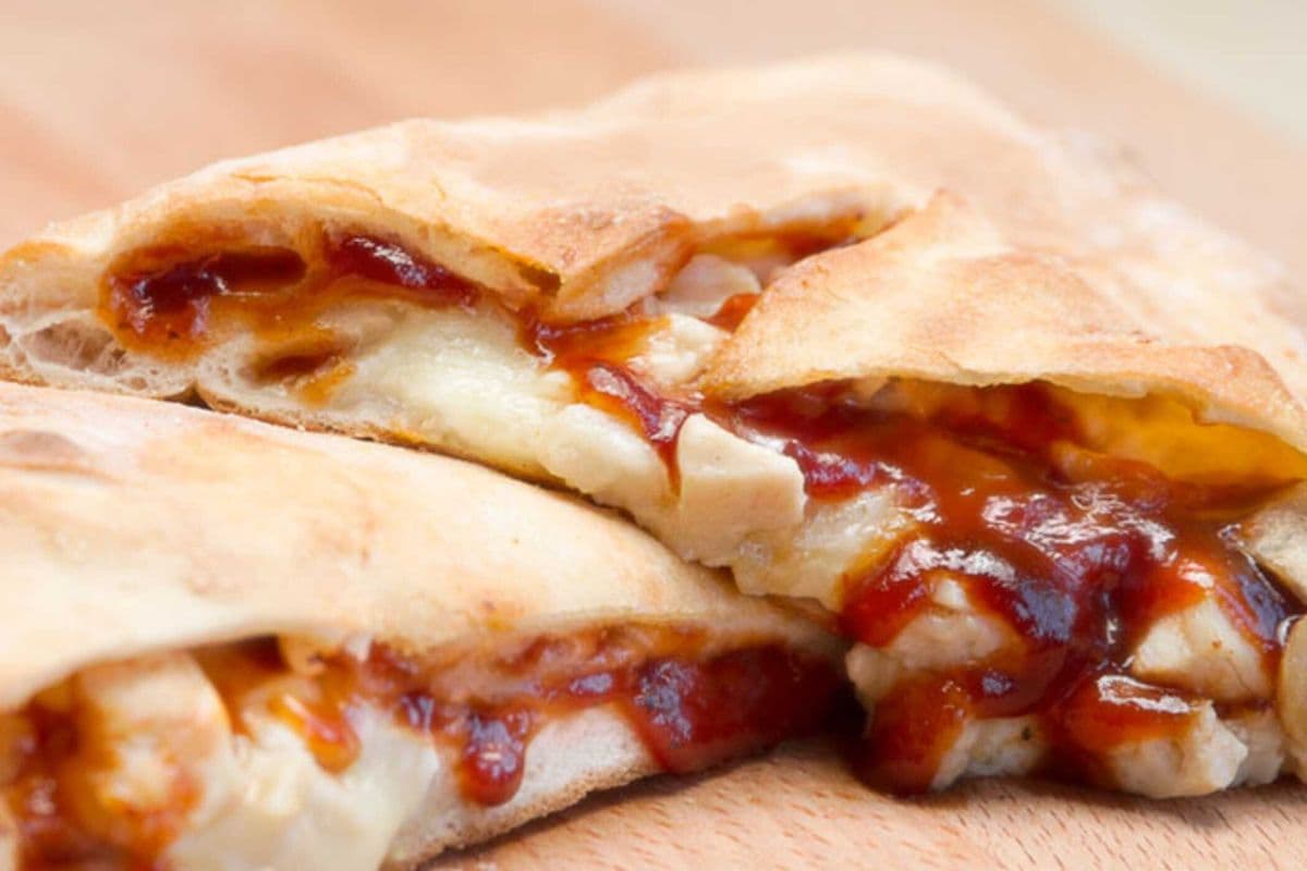 NY's BBQ Chicken Calzone