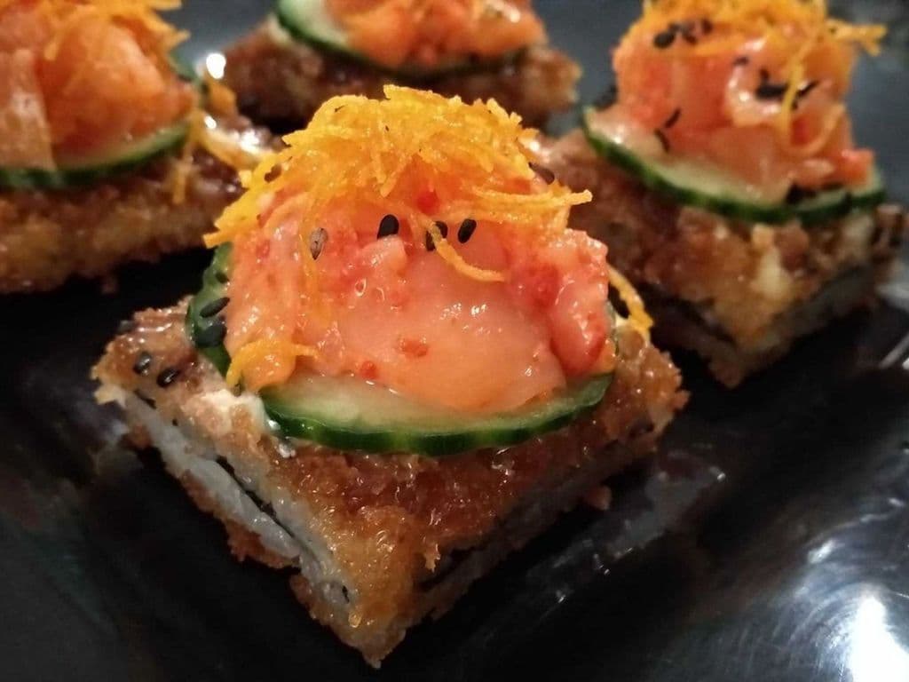 Canapé au Saumon / Salmon Canape