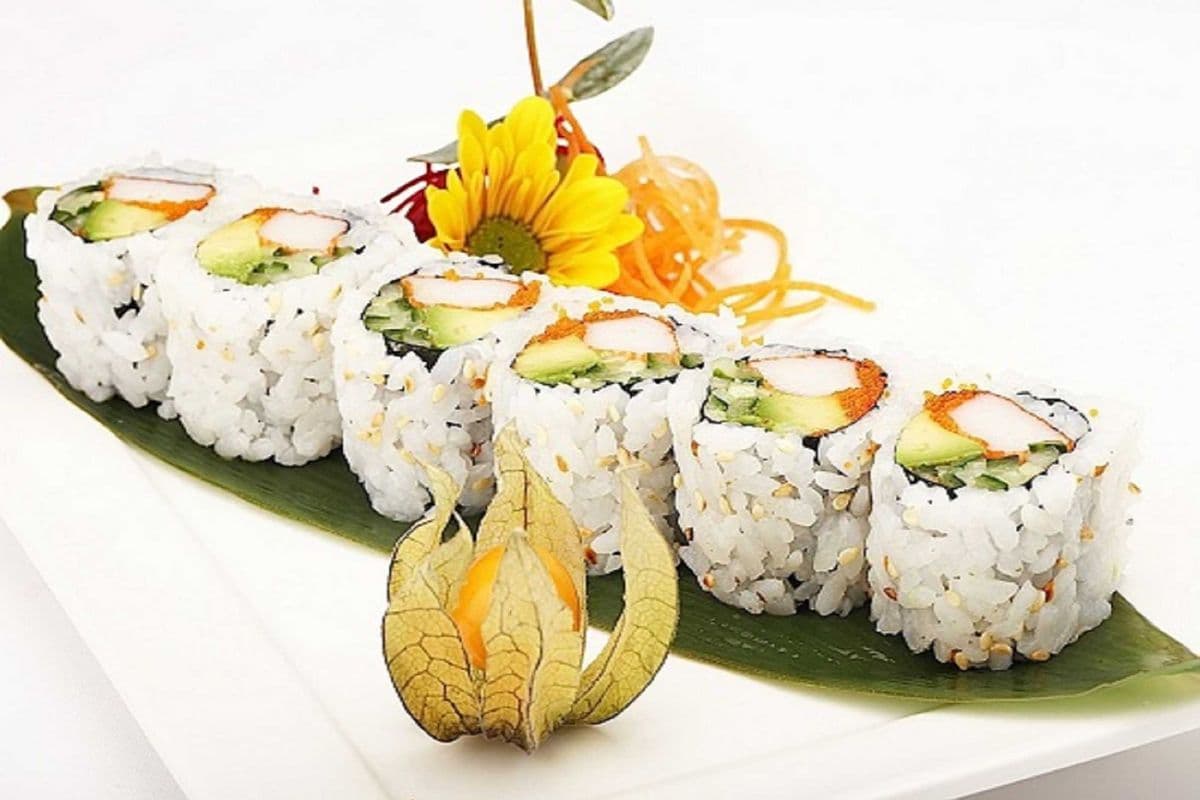 California Maki (6 pcs)