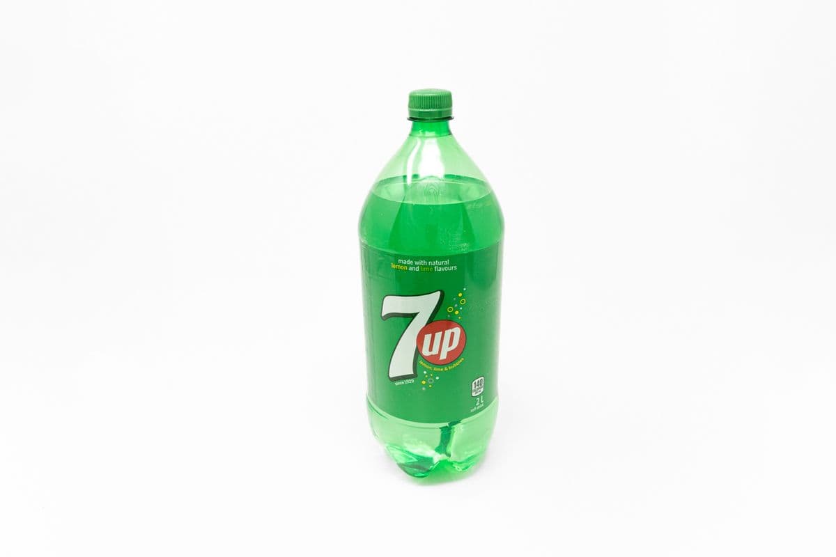 7 Up (2 L)