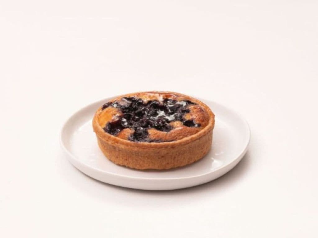 Blueberry & Almond Tartlet