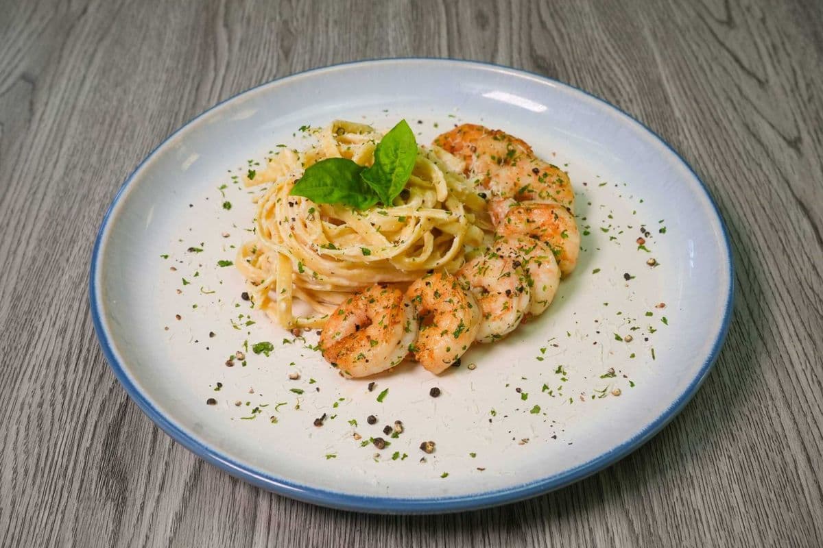 Cajun Shrimp Alfredo (560 Cal)