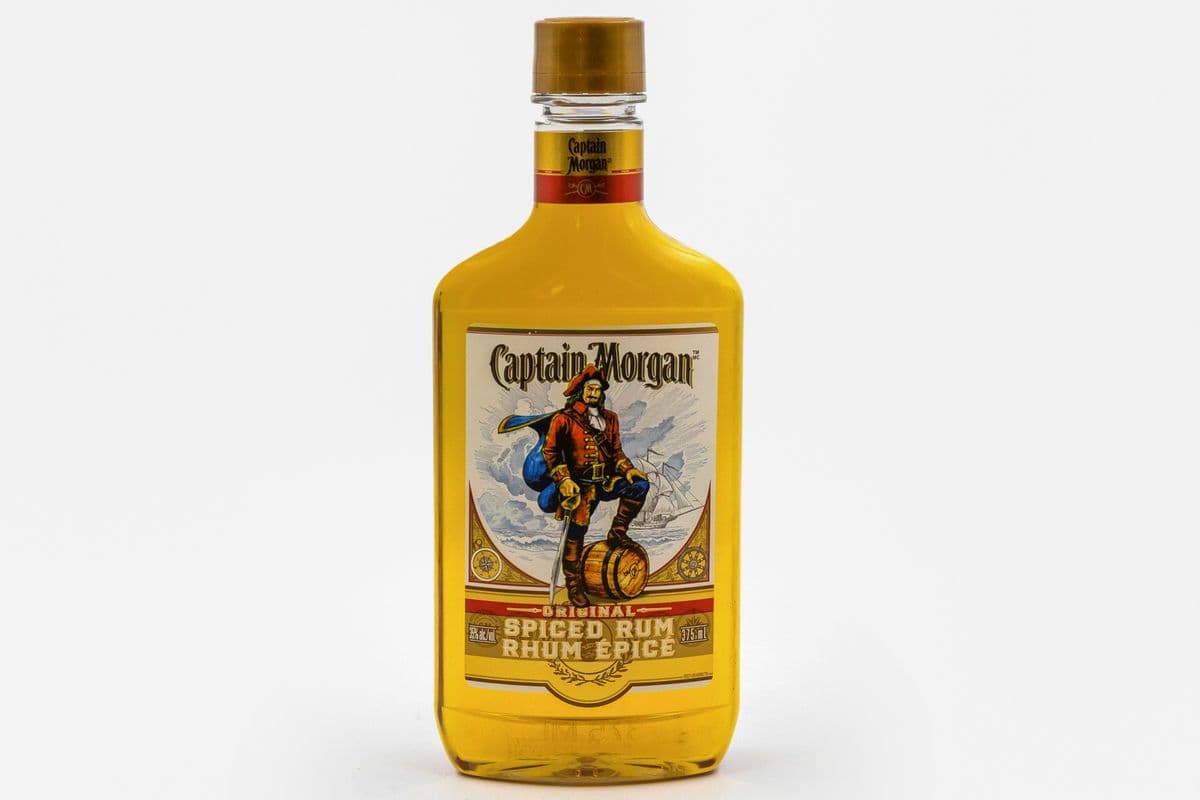 Captain Morgan Spiced Rum (1 x 375 ml)