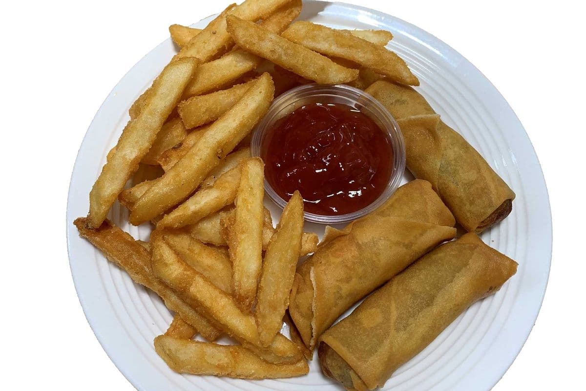 Veggie Spring Rolls (3Pcs) and Fries