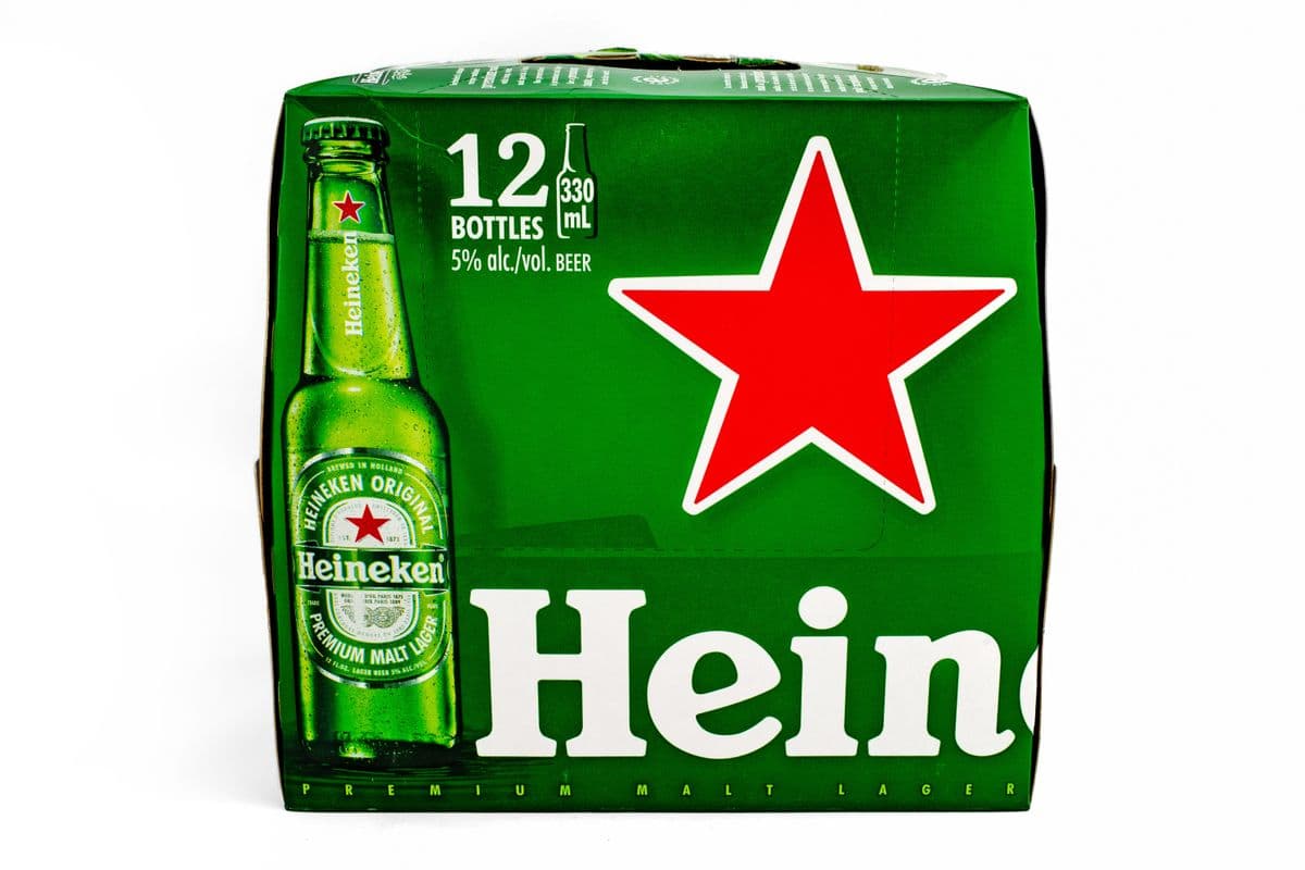 Heineken Lager 12 btl (12 x 330 ml Bottles)