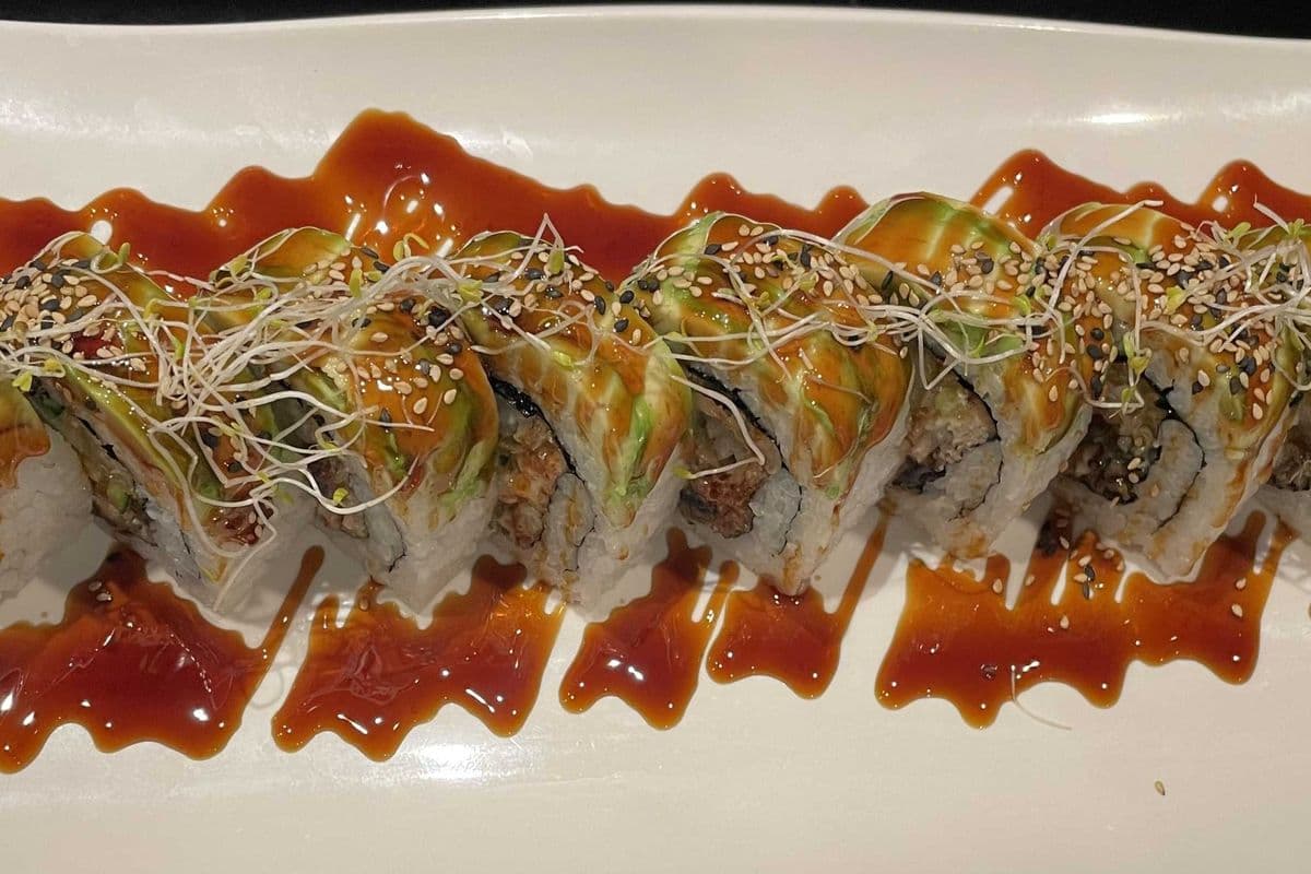 Caterpillar Roll (8 pcs)