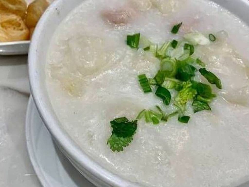 Chicken & Fish Maw Congee L32