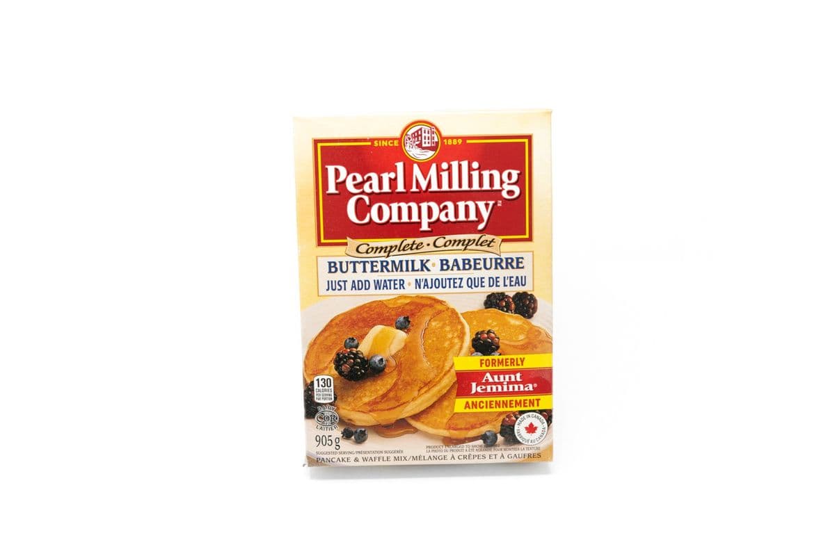 Pearl Milling Company Buttermilk Pancake & Waffle Mix (905 g)