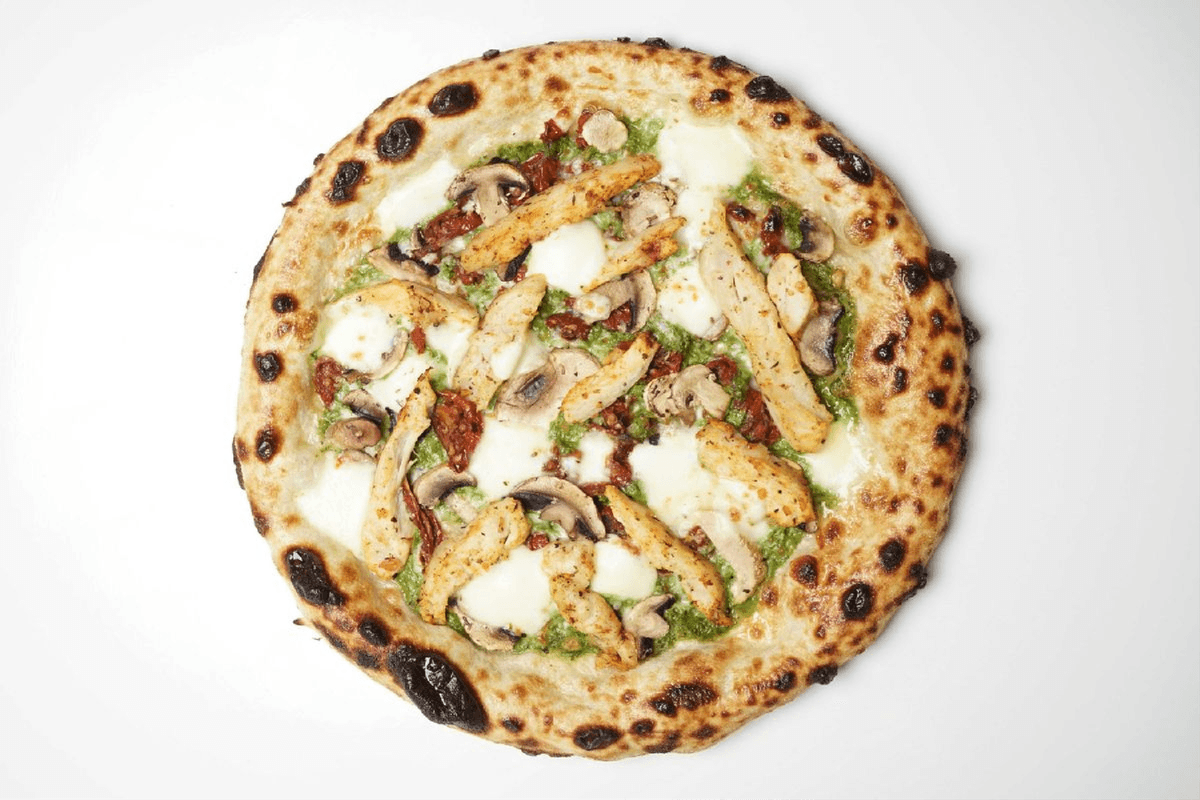 18" Pollo Pesto Pizza