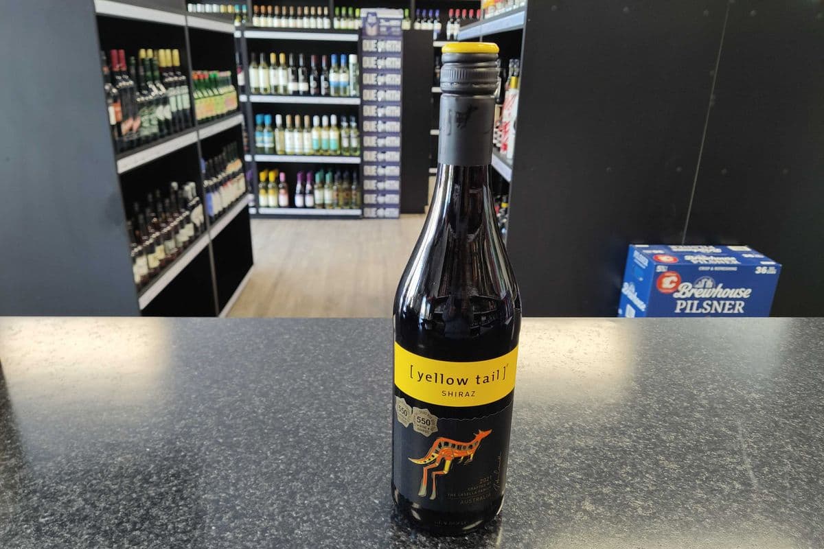 Yellow Tail – Shiraz (1 x 750ml Bottle )