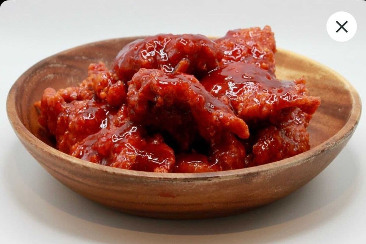 Garlic Yangyeom Chicken