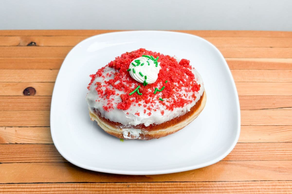 Red Velvet Cheesecake