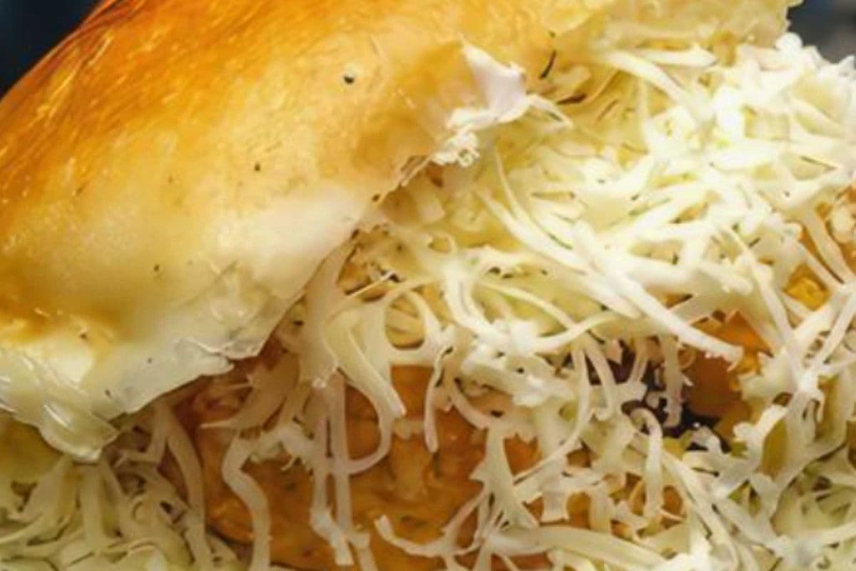 Cheese Vada Pav