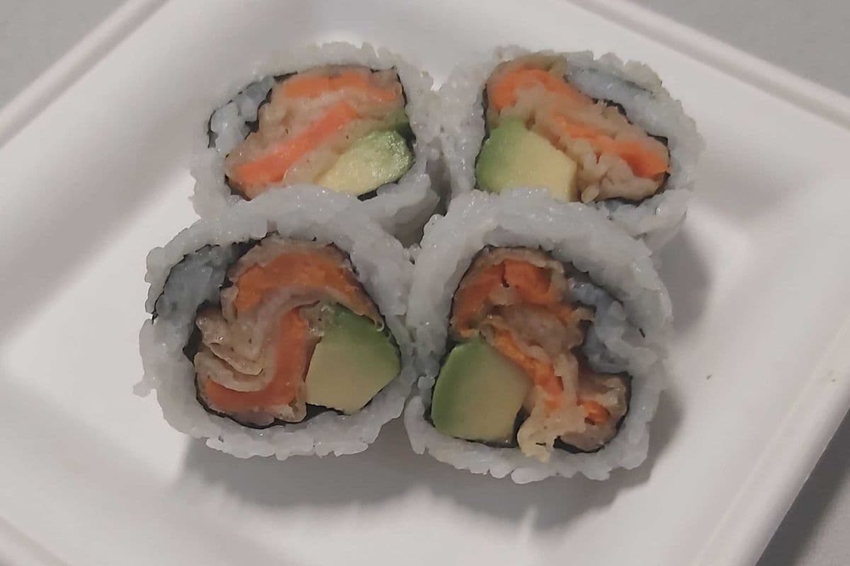 57.Deep Fride Yam and Avocado Roll(10pcs)