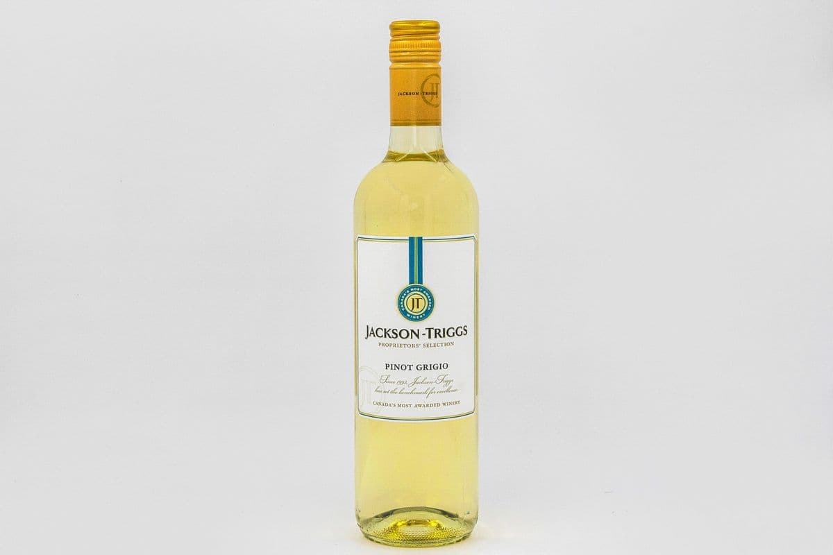 Jackson-Triggs Pinot Grigio Canadian Wine (1 x 750ml)