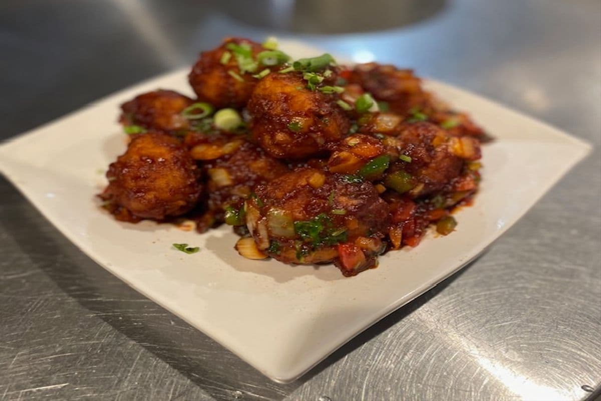 Manchurian Style Veg Momo