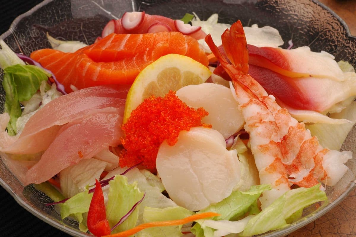 Sashimi Salad
