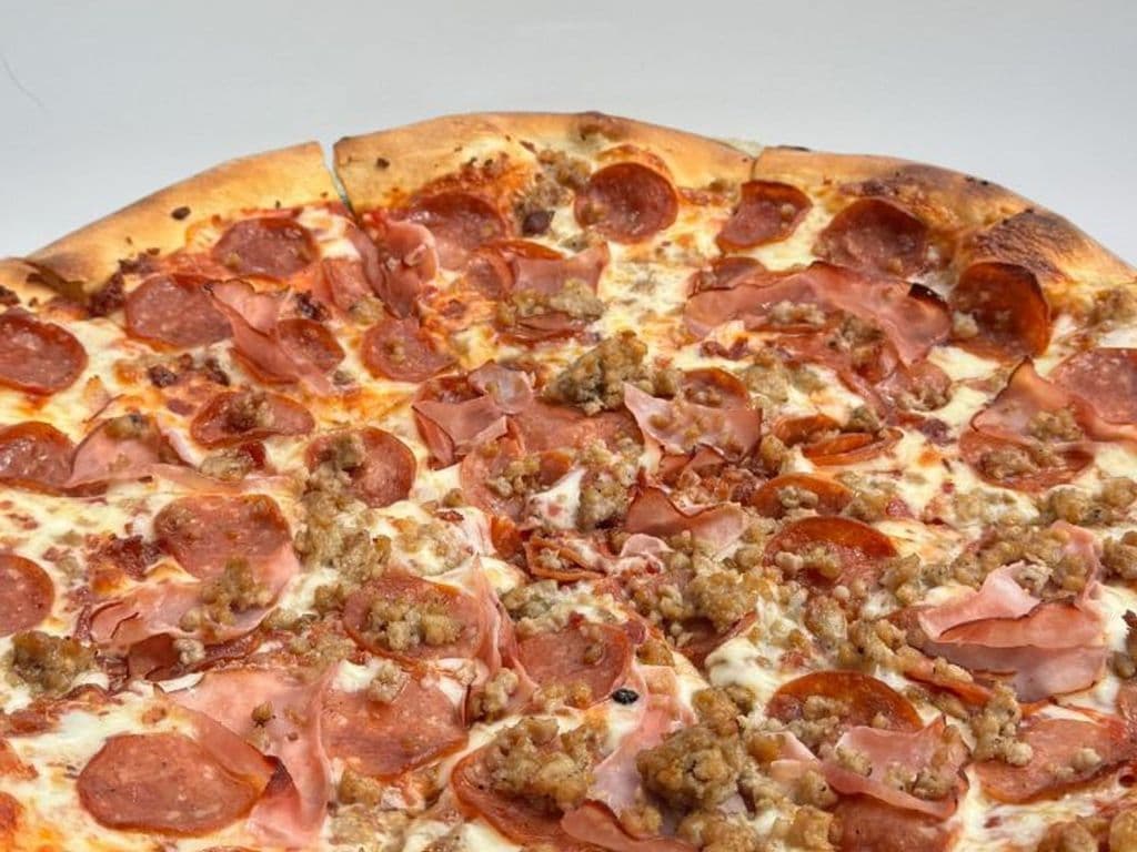 Regluar Meat Lovers Pizza