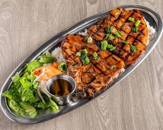 19. Com Suon Nuong 烤猪扒饭 / 19. Com Suon Nuong