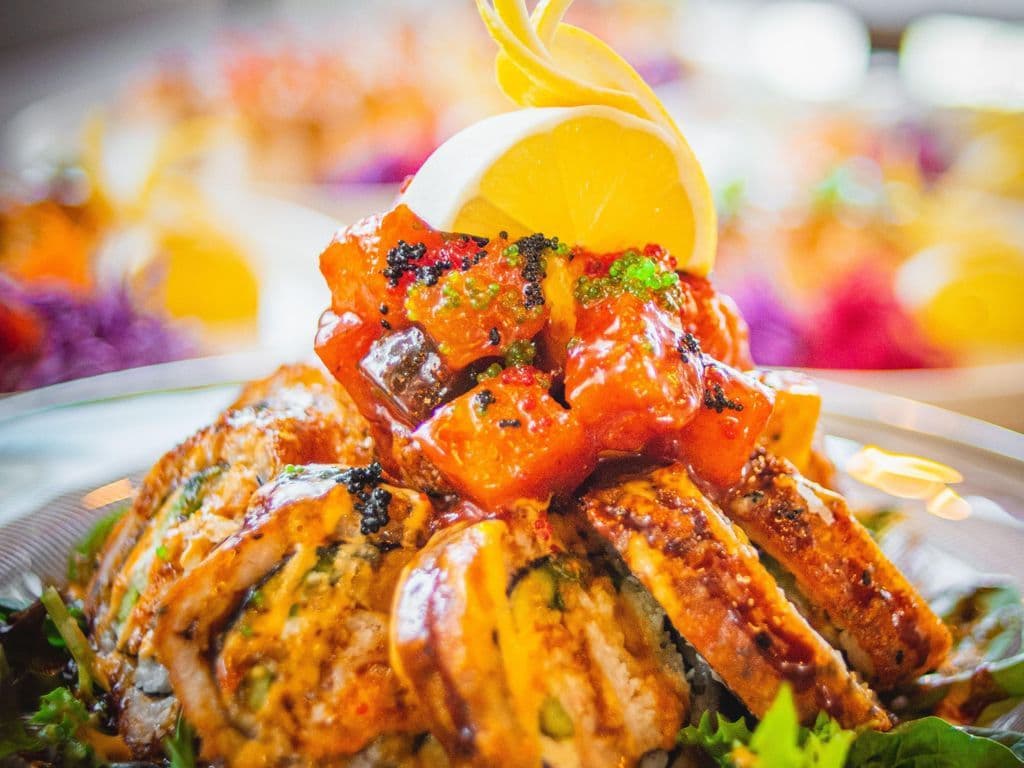 Volcano Roll (Tuna)