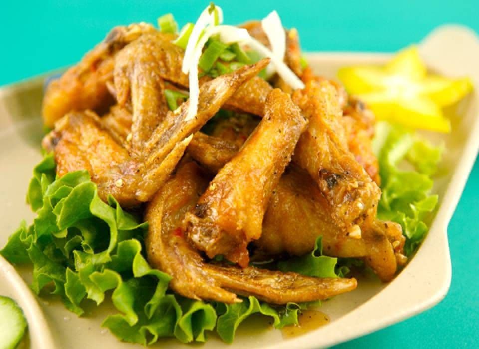 #3 - Signature Chicken Wings (1 lb)