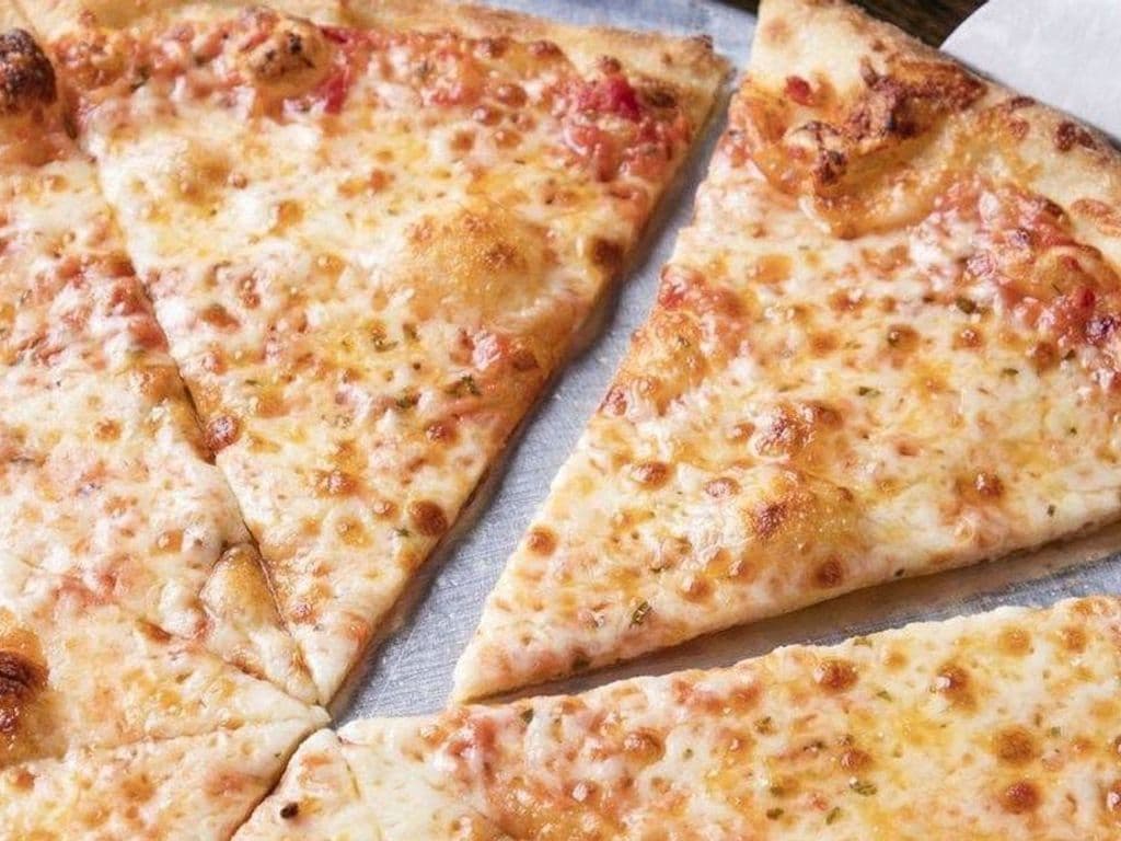Cheese Pizza (Medium)