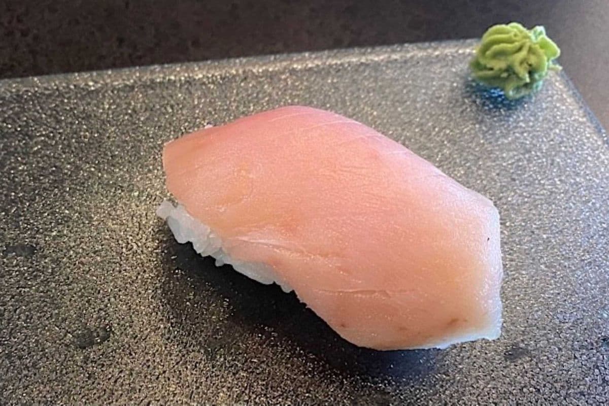 Tuna Nigiri (1 Pc)
