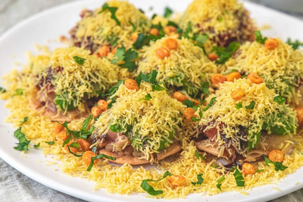 Sev Puri (5 Pieces)