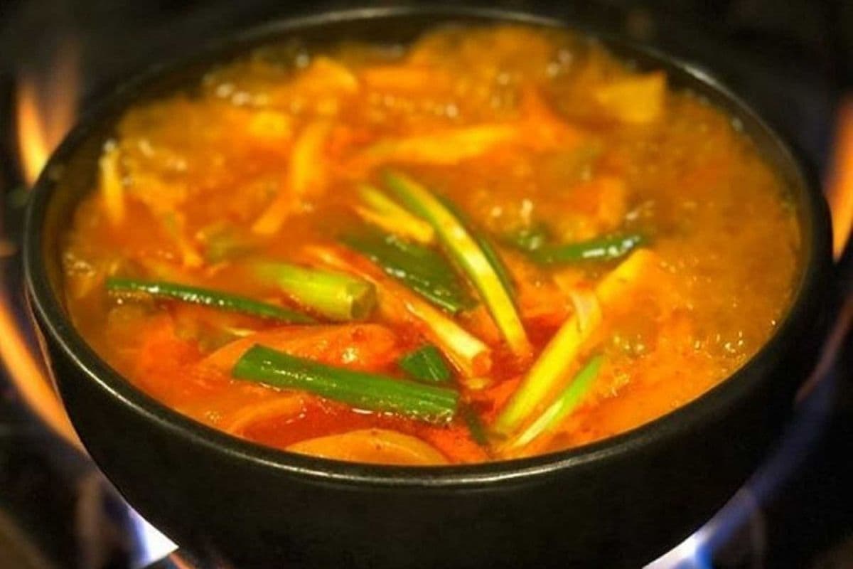 Budae Jjigae (Sausage and Kimchi Soup) 부대찌개