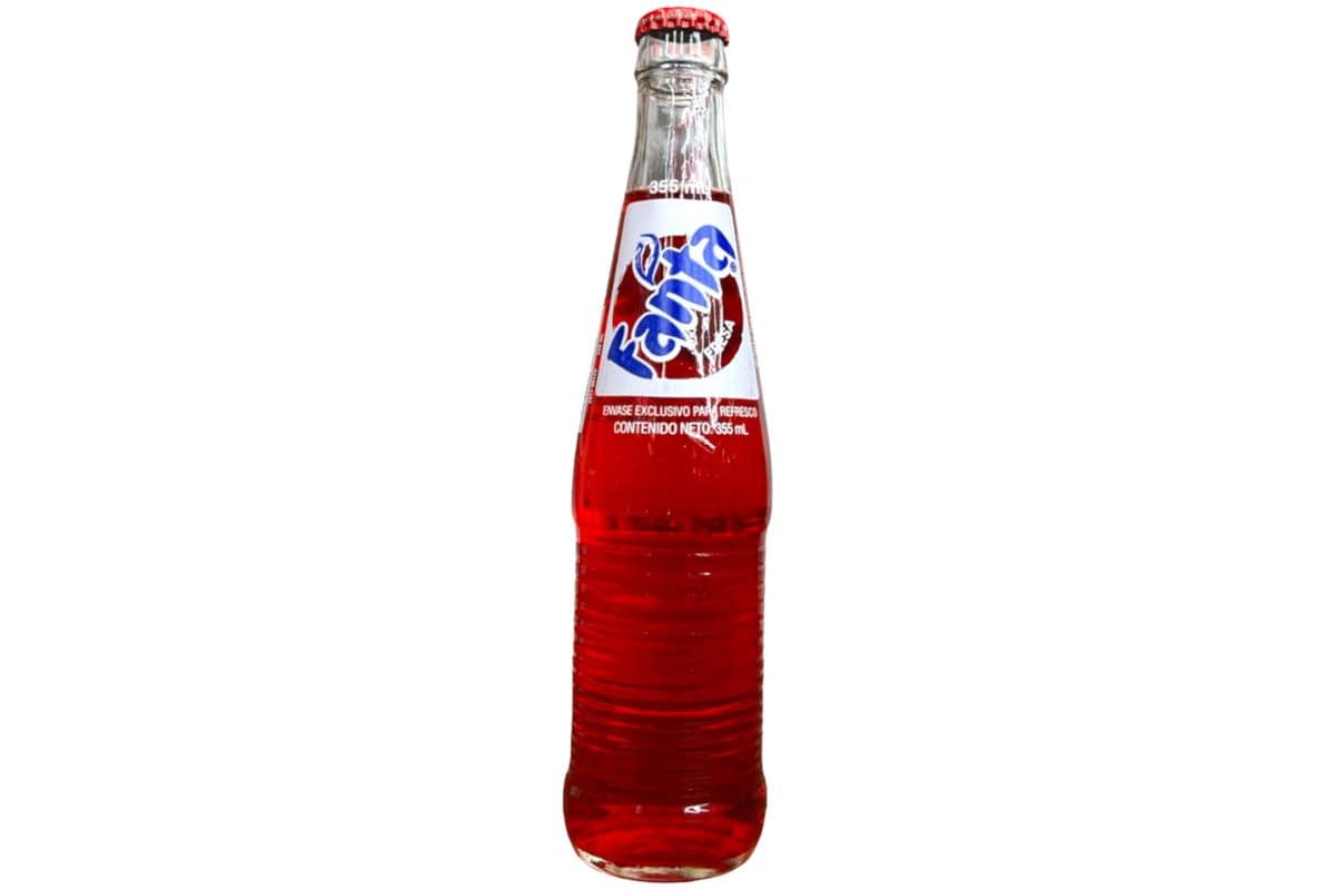 Fanta - Strawberry (Mexico) 355ml (355ml) (150 Cal)