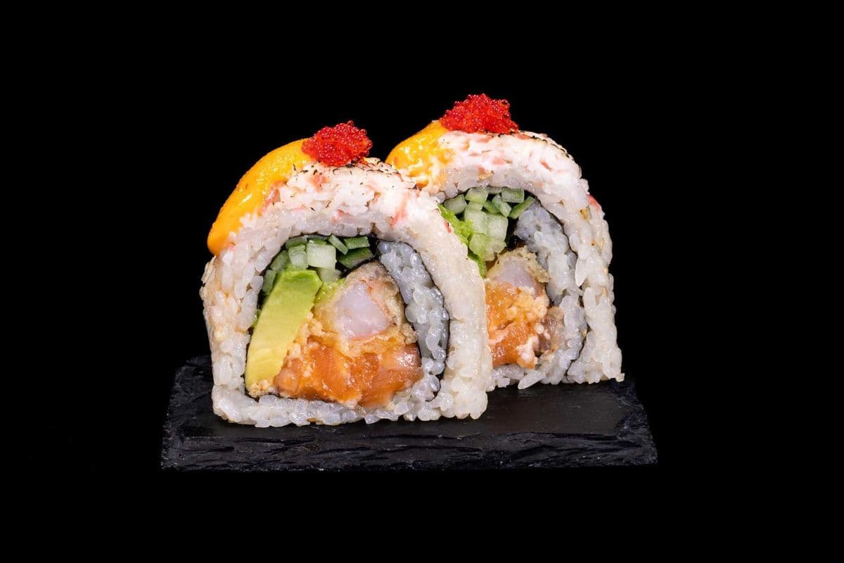 M7. Sunny Dragon Roll (8pcs)